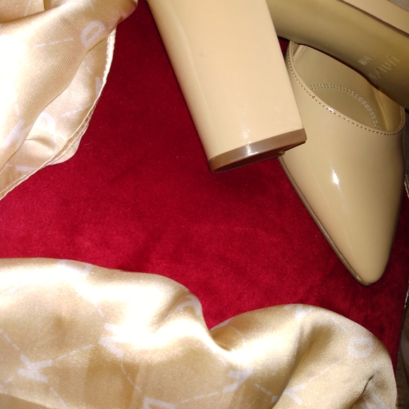 Accessories - Picture 4 of 4